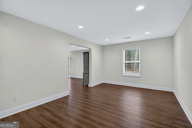 209 Grace Court, Lagrange, GA 30241