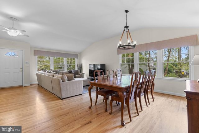 10 CAROLE CT, Severna Park, MD 21146