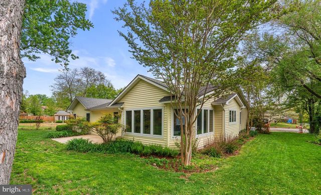 10 CAROLE CT, Severna Park, MD 21146