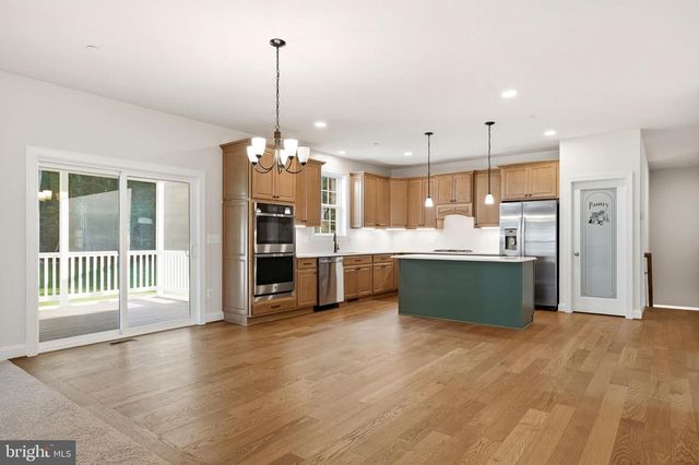 7940 WILLIAM SMALLWOOD CT, La Plata, MD 20646