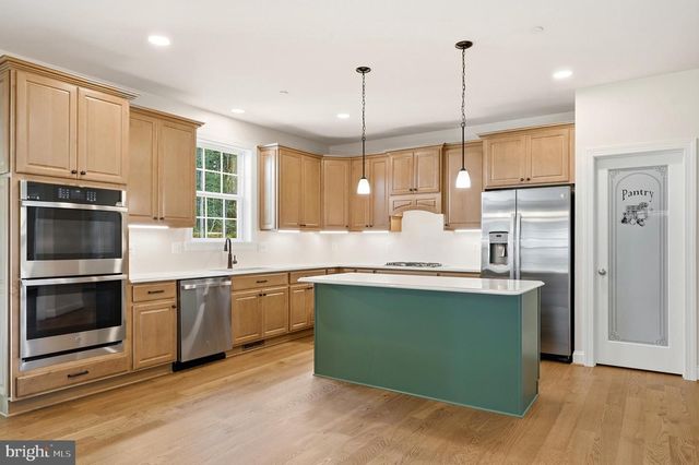 7940 WILLIAM SMALLWOOD CT, La Plata, MD 20646