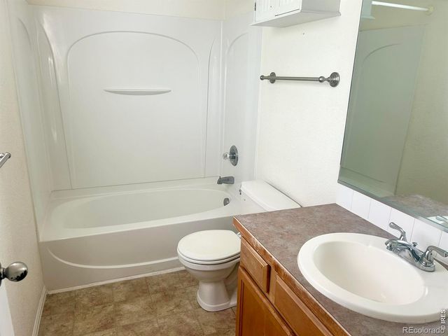 3028 42nd Avenue, Greeley, CO 80634