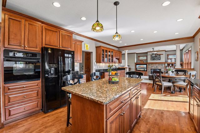 9441 Glacier Road, Minnetrista, MN 55375