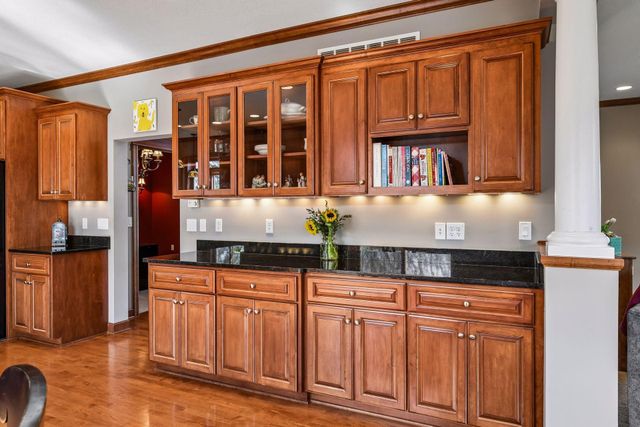 9441 Glacier Road, Minnetrista, MN 55375