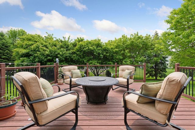 9441 Glacier Road, Minnetrista, MN 55375