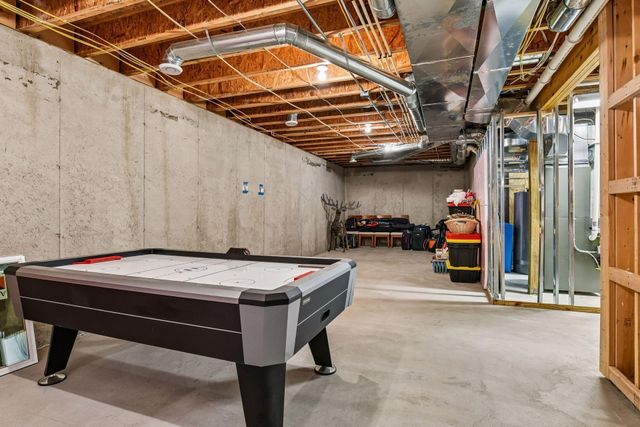 9441 Glacier Road, Minnetrista, MN 55375