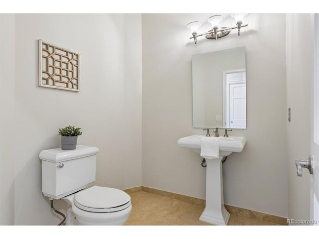 7199 S Chapparal Cir W, Centennial, CO 80016