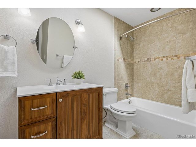7199 S Chapparal Cir W, Centennial, CO 80016