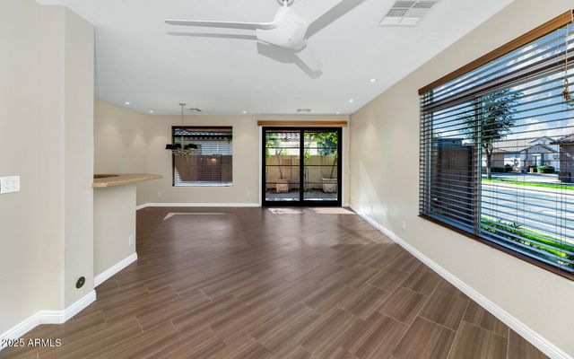 1193 S ROGER Way, Chandler, AZ 85286