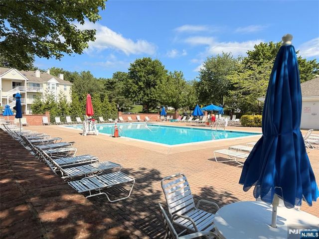 744 Pepperidge Road, Mahwah, NJ 07430