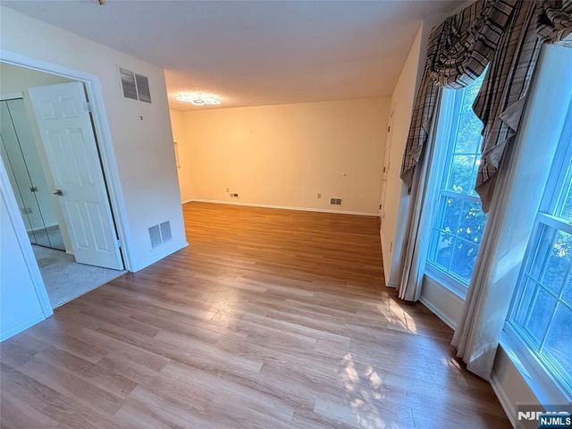744 Pepperidge Road, Mahwah, NJ 07430