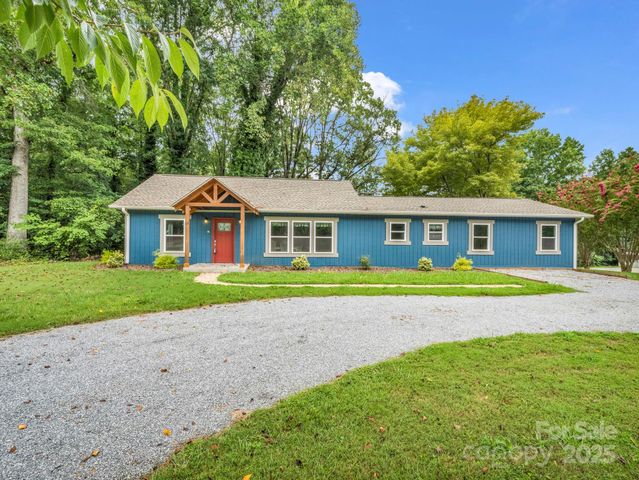 611 Peniel Road, Columbus, NC 28722