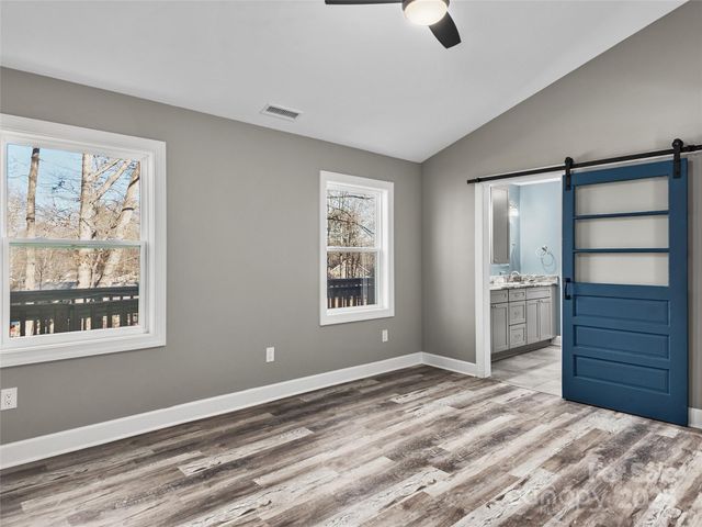 611 Peniel Road, Columbus, NC 28722