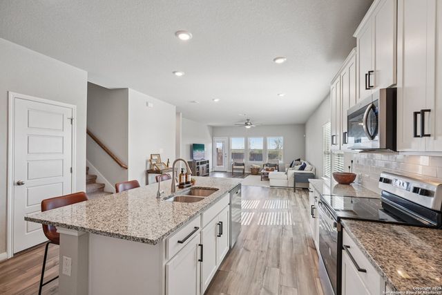 3311 Junction Bay, Converse, TX 78109