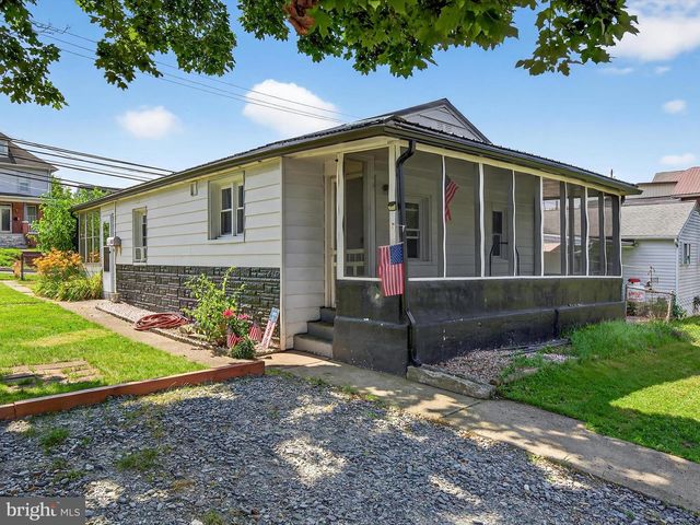 102 ALTOONA AVE, Enola, PA 17025