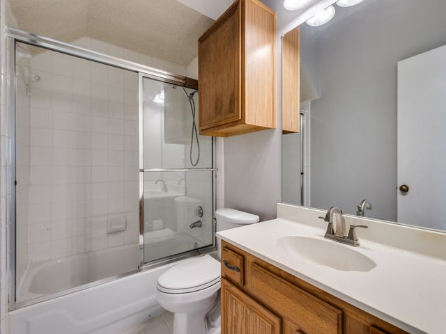 1815 Water Oak Drive, Lewisville, TX 75067