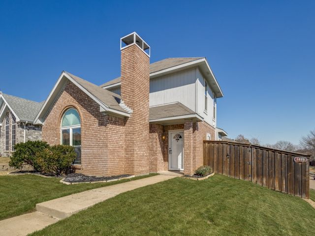 1815 Water Oak Drive, Lewisville, TX 75067