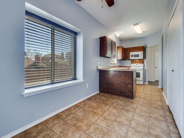 1815 Water Oak Drive, Lewisville, TX 75067