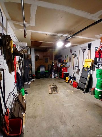 505 W Darby Drive, Otterbein, IN 47970