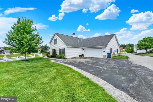 331 CLARKS WAY, York, PA 17403