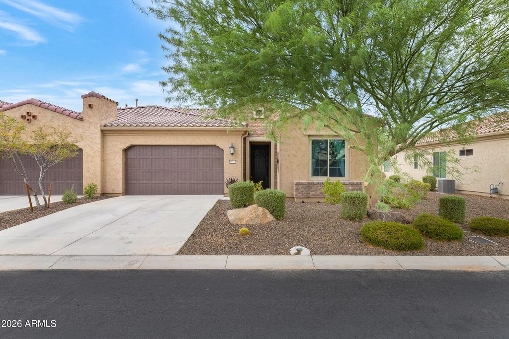16932 W EARLL Drive, Goodyear, AZ 85395 — exterior