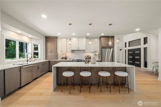 5920 Cooper Estates Lane NW, Olympia, WA 98502