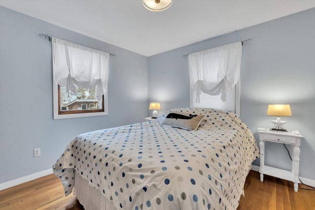 40 Woodside Drive, East Falmouth, MA 02536