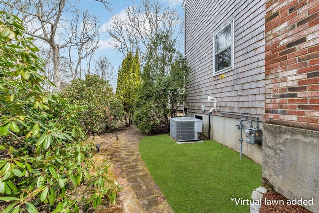 40 Woodside Drive, East Falmouth, MA 02536