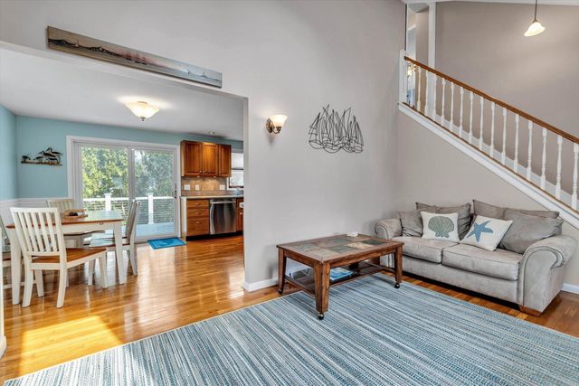 40 Woodside Drive, East Falmouth, MA 02536