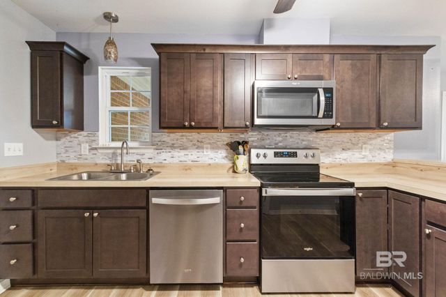 1152 D'Olive Street, Bay Minette, AL 36507