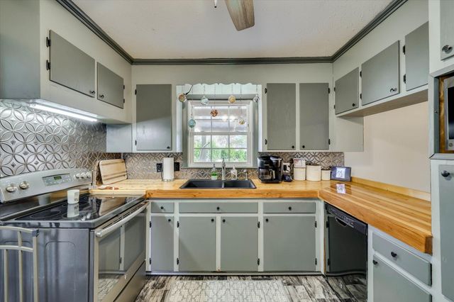 112 Crestview Drive, North Augusta, SC 29841