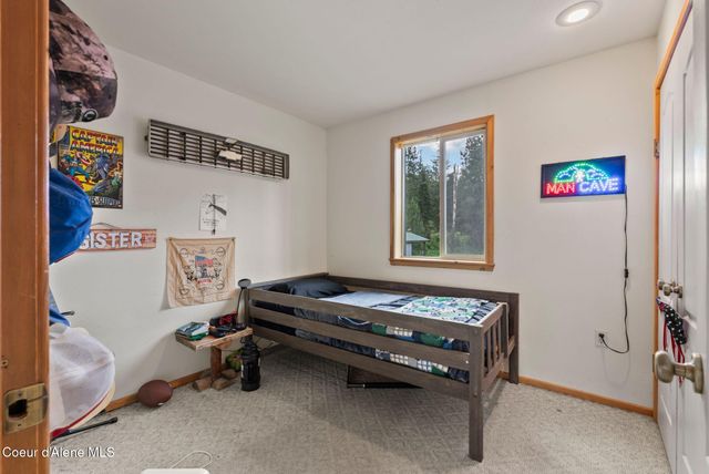 264 Rigby Rd, Bonners Ferry, ID 83805