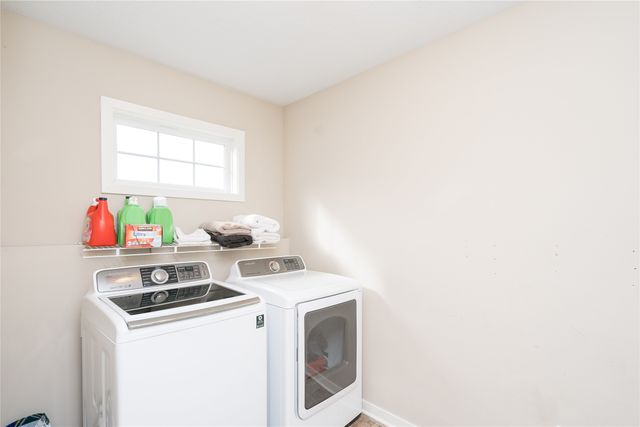 2888 Park Place, Norwalk, IA 50211