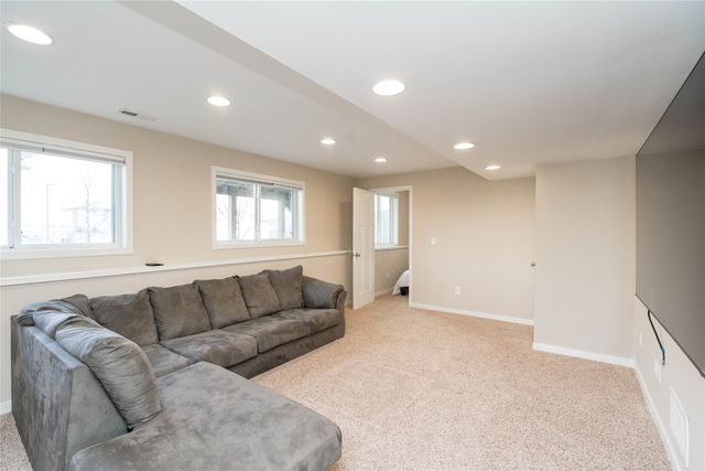 2888 Park Place, Norwalk, IA 50211