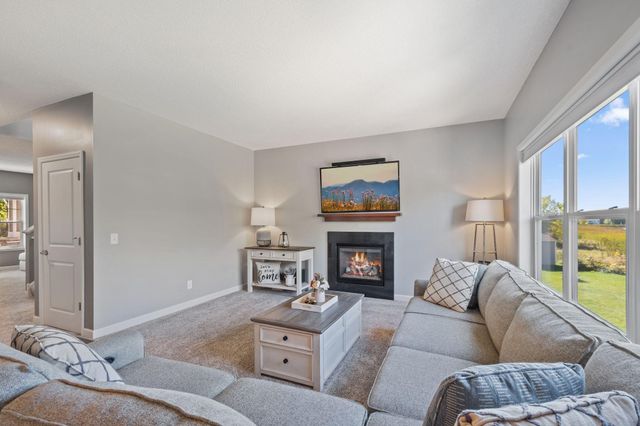 6877 Lasalle Circle NE, Albertville, MN 55301