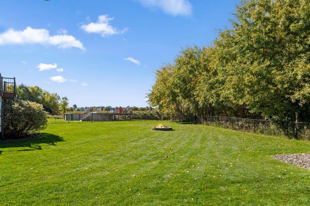 6877 Lasalle Circle NE, Albertville, MN 55301