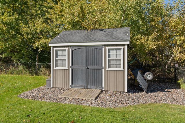 6877 Lasalle Circle NE, Albertville, MN 55301