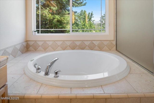 2720 Albazano Drive, Sparks, NV 89436