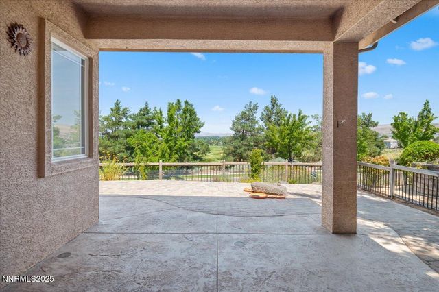 2720 Albazano Drive, Sparks, NV 89436