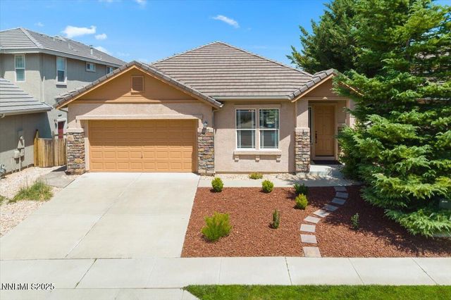 2720 Albazano Drive, Sparks, NV 89436