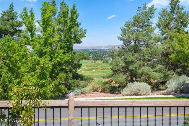 2720 Albazano Drive, Sparks, NV 89436