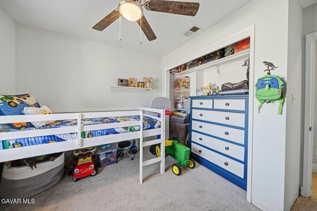 29961 Pinedale Drive, Tehachapi, CA 93561