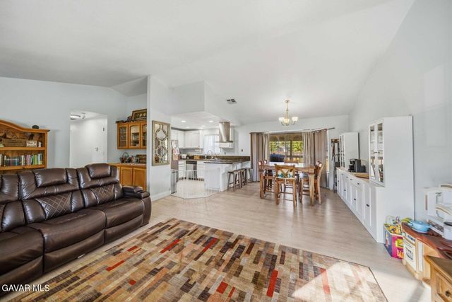 29961 Pinedale Drive, Tehachapi, CA 93561