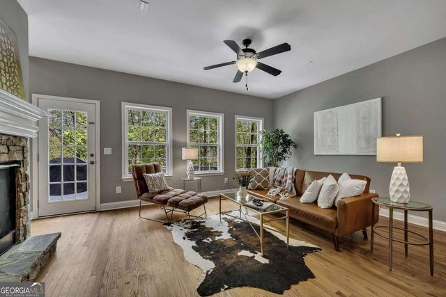 1025 Boxwood Lane, Canton, GA 30114