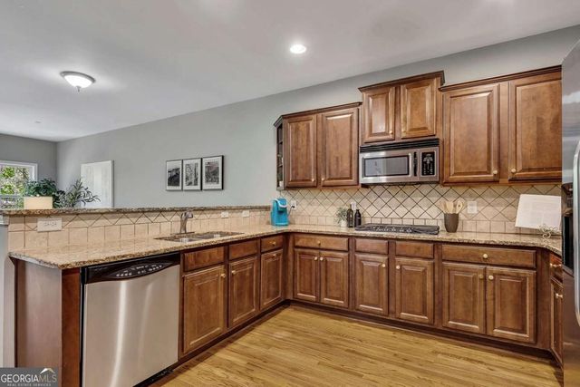 1025 Boxwood Lane, Canton, GA 30114