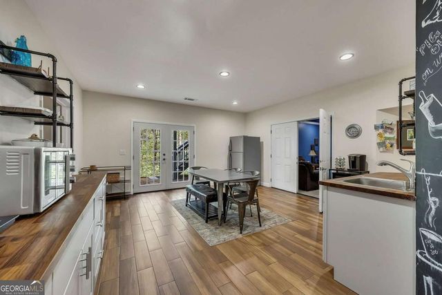 1025 Boxwood Lane, Canton, GA 30114