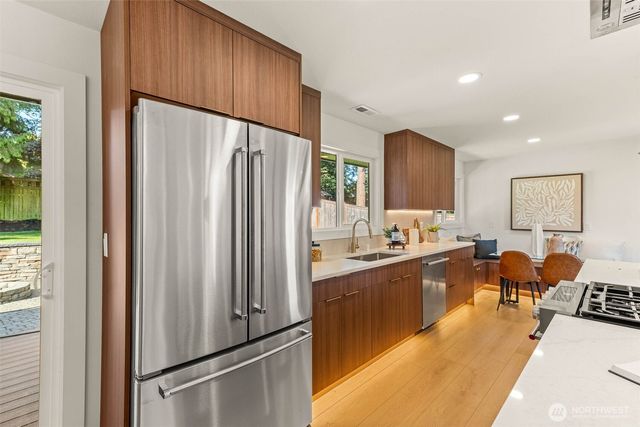 1836 NW 197th Street, Shoreline, WA 98177