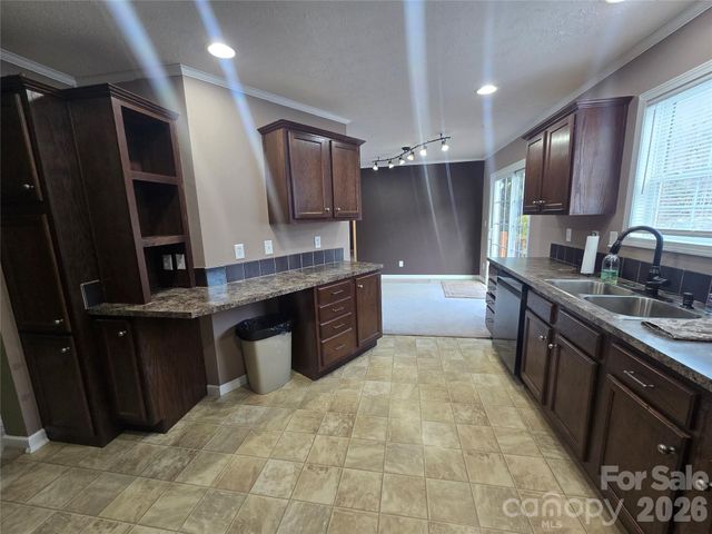 703 Garren Creek Road, Fairview, NC 28730