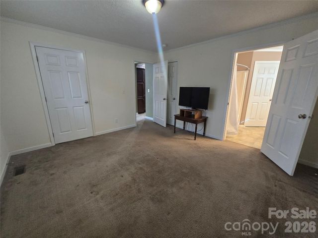 703 Garren Creek Road, Fairview, NC 28730