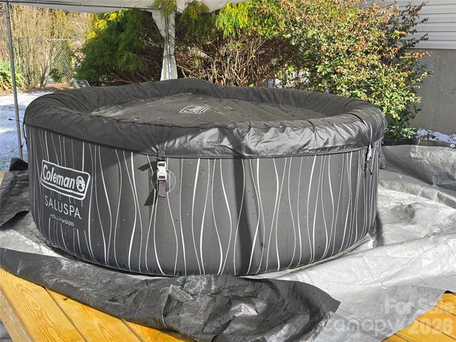 703 Garren Creek Road, Fairview, NC 28730